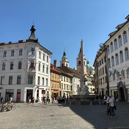 Courtyard Center
