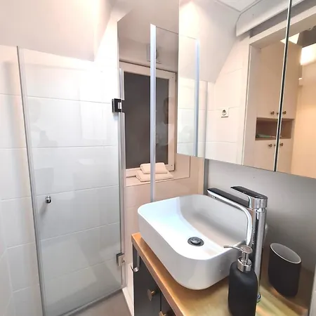 Apartamento Courtyard Center Liubliana