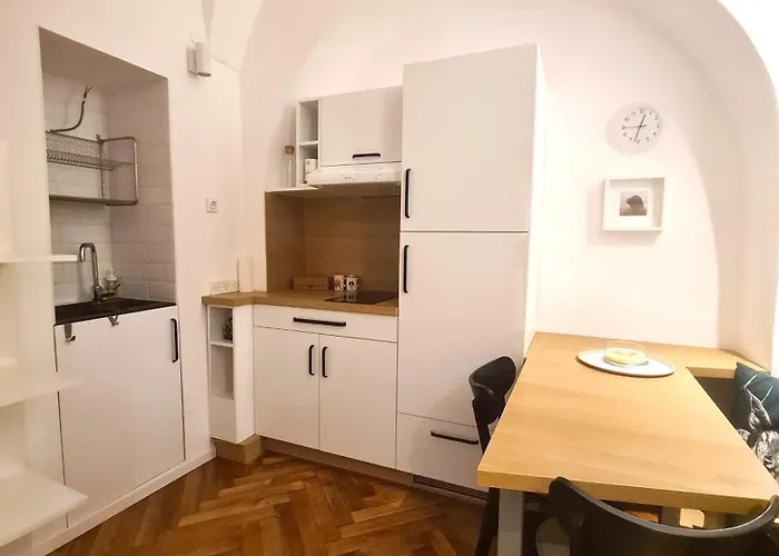 Courtyard Center Appartamento *