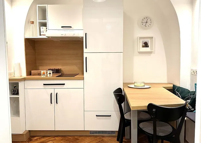 Courtyard Center Appartement *